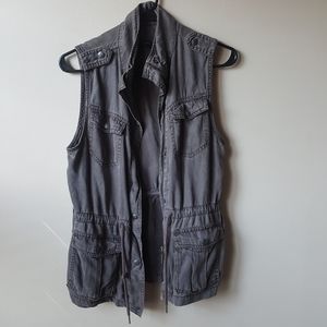 Max Jeans Gray utility zipper vest